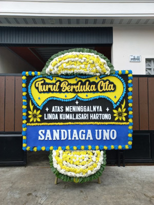 Papan Bunga Duka di Srondol Wetan